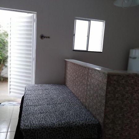 Casa No Centro De Cabo Frio Ao Lado Da Rodoviaria Villa Buitenkant foto